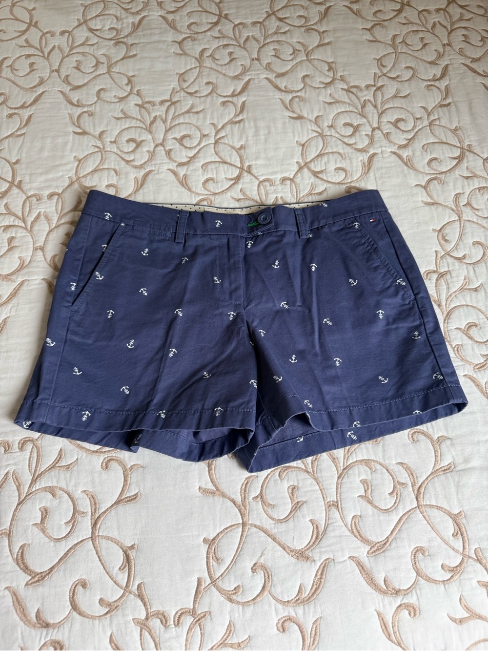 Tommy Hilfiger Navy Anchor-Embroidered Mid Rise Shorts